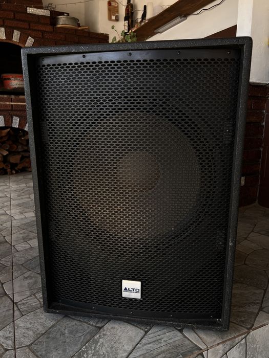 Subwoofer activ 18” Alto (bas activ) Targu Jiu • OLX.ro