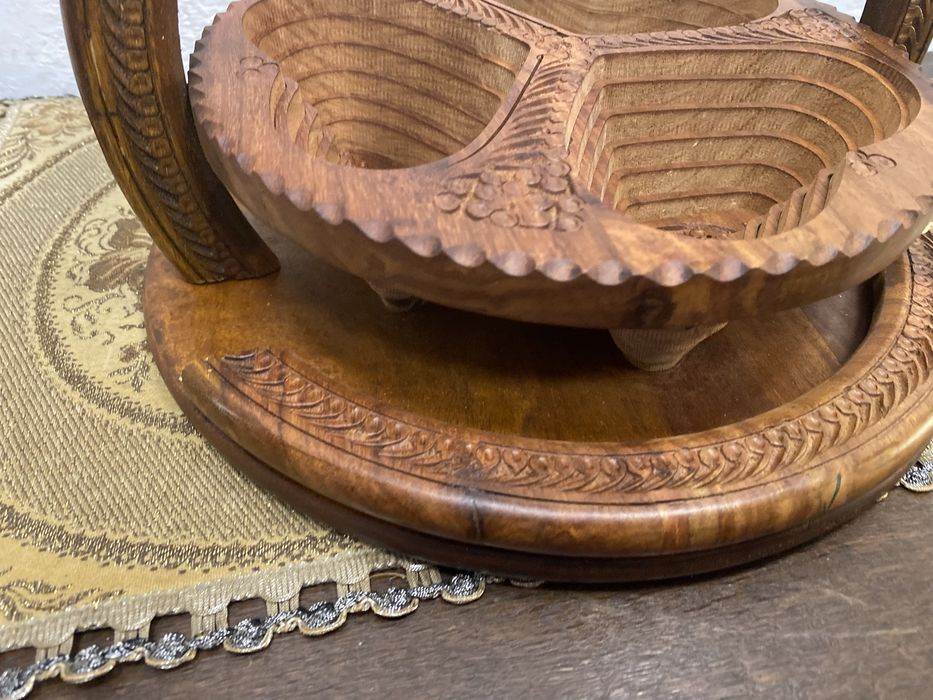 Ръчно резбована тикова фруктиера поднос Англия 1960-те
