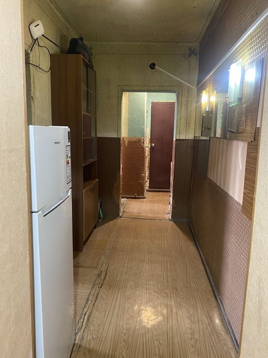 Продаю 4 комнатную квартиру