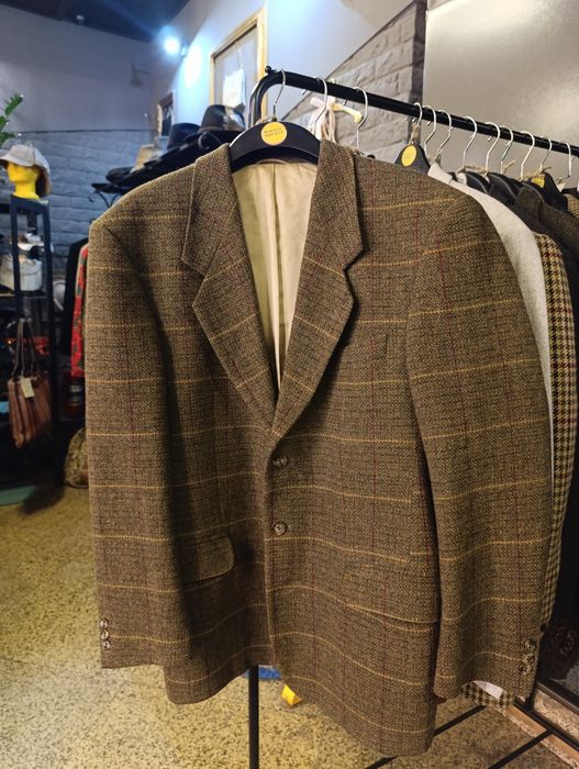 Пиджак брендовый