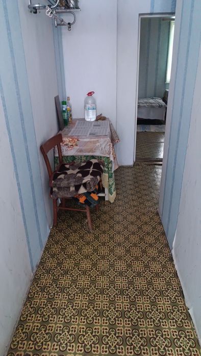Продавам къща близнак