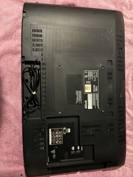 телевизор диагональ 80 Panasonic б/у не смарт