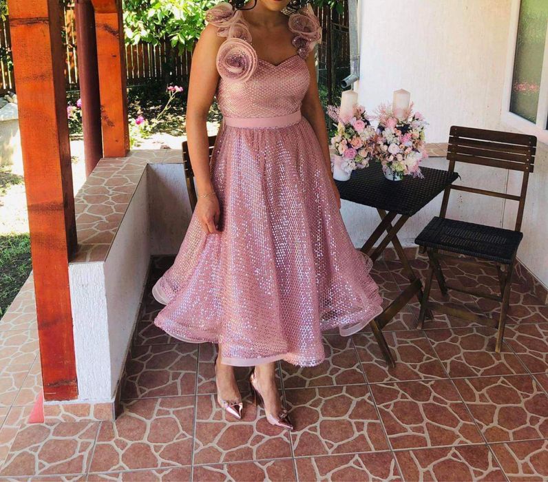 Rochie deosebita ocazie/nasa