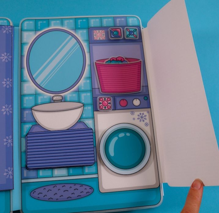 Подарок для девочек  книга интерактивная игрушка кукла