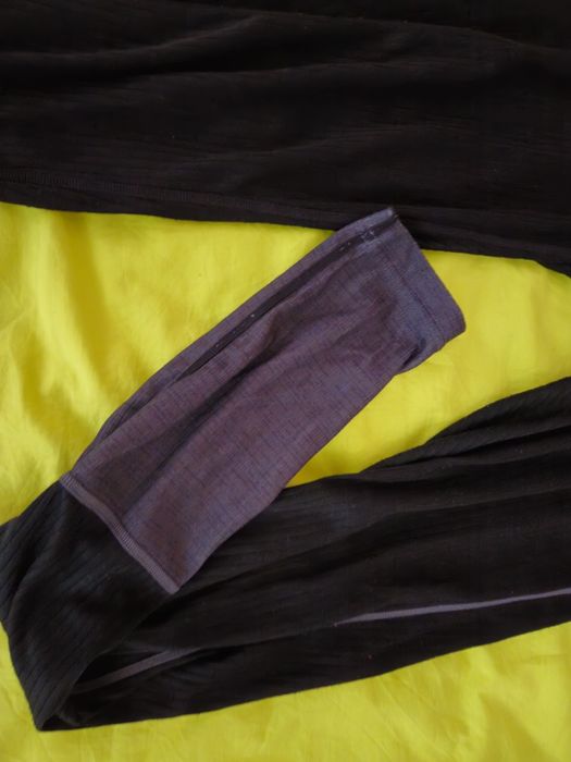 Endura windchill 2 leg warmers; CRAFT thermo