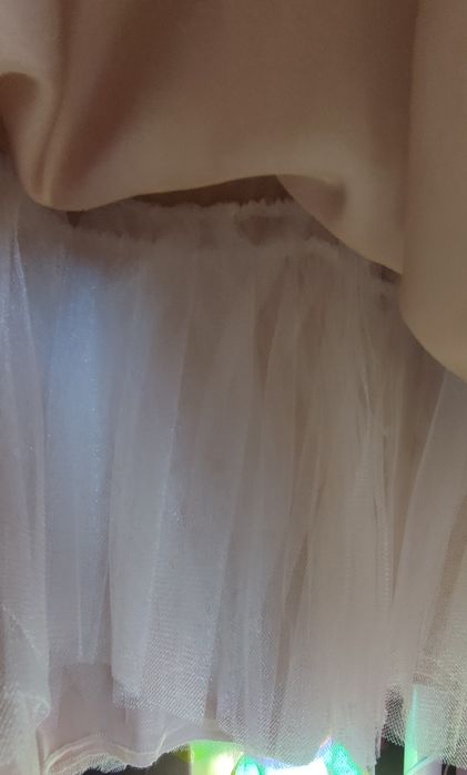 Платье для торжественных мероприятий