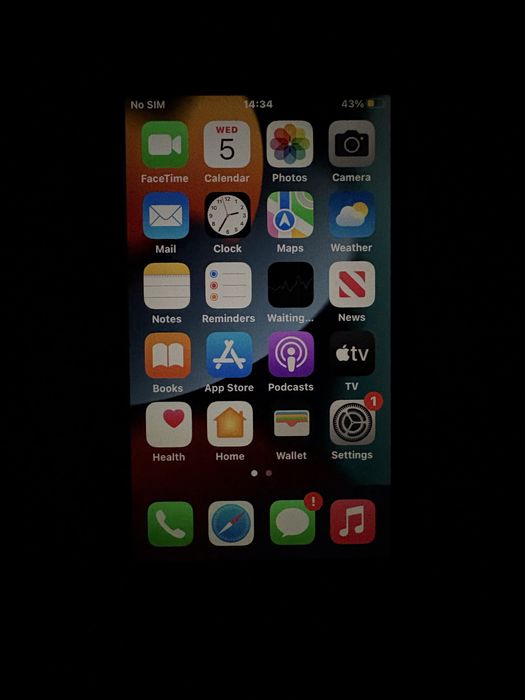 Iphone Se 2016 като нов