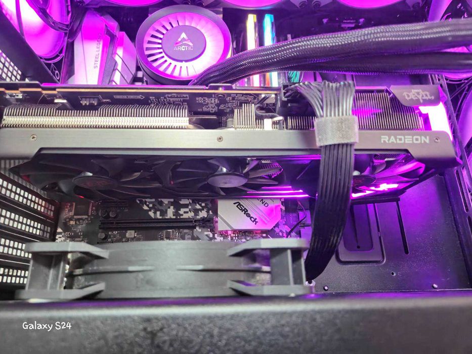 Настолен компютър за работа и игри Ryzen 7 5800x, 16gb ram, rx6700xt