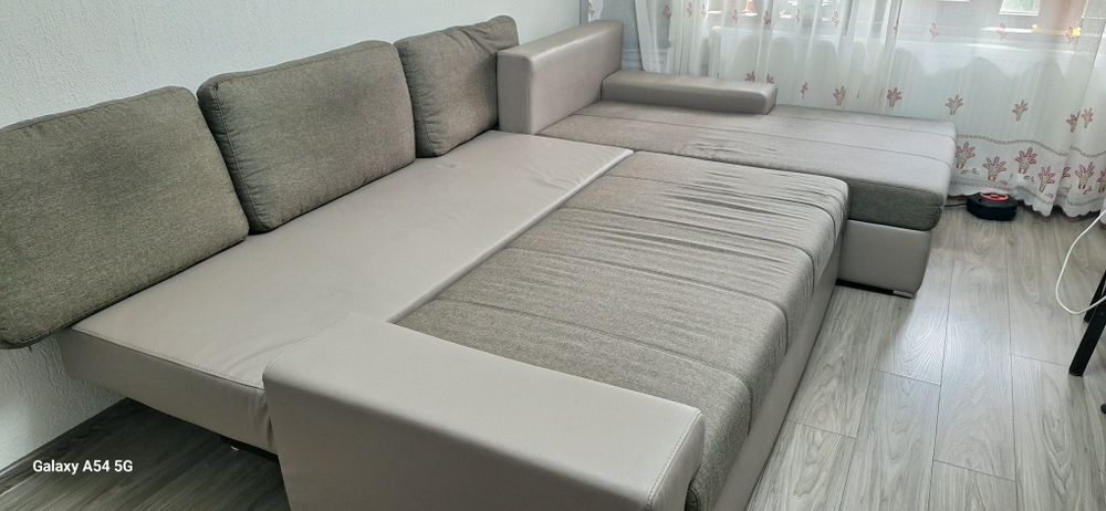Vând colțar extensibil Casa Rusu