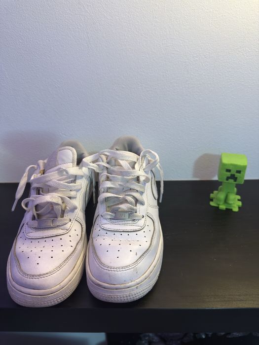 Nike Air Force 1 Triple White Purtati