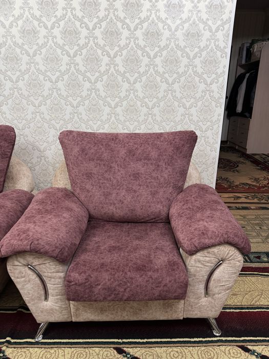 Диван для гостиной