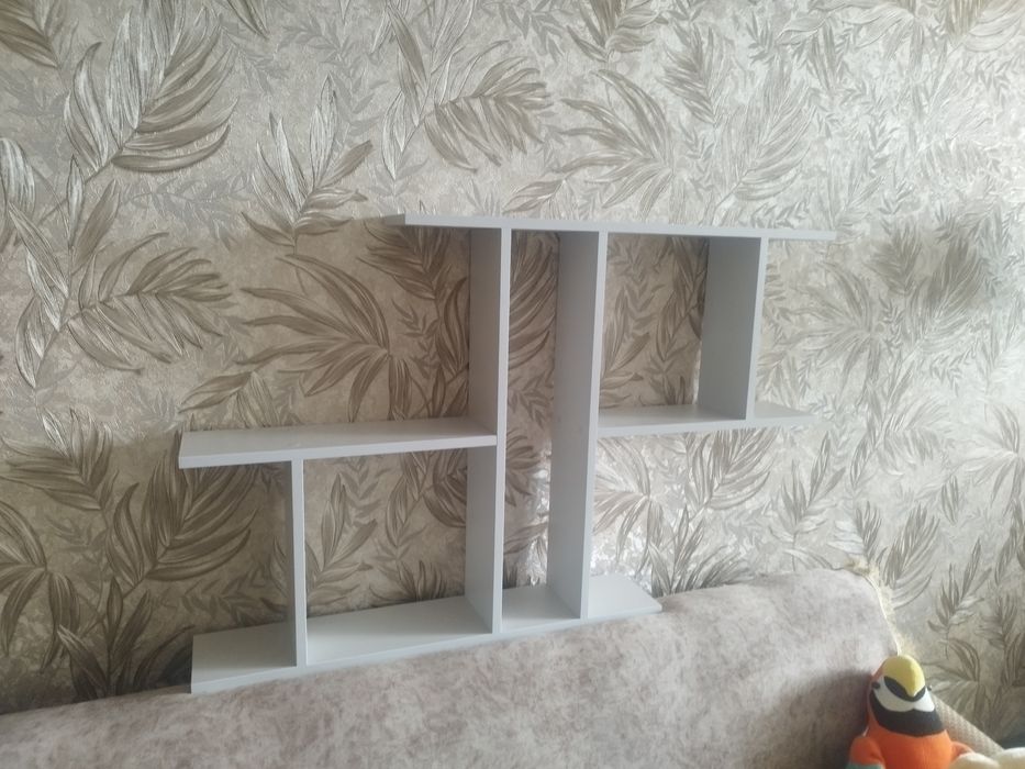 Полка сувинирная