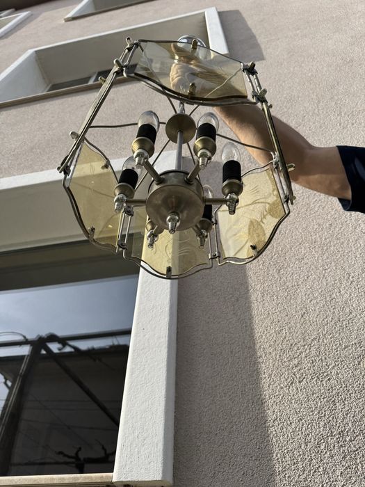 Продавам ретро полилеи