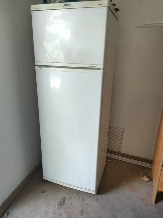 Холодильник б/у.