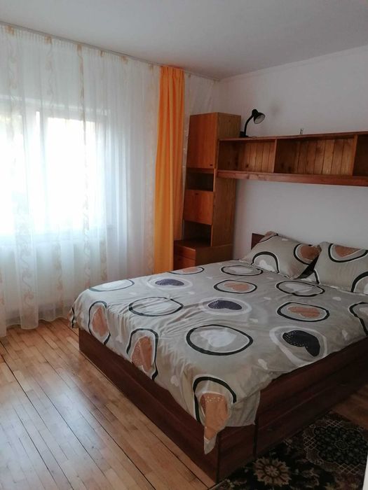 Închitiez apartament 2 camere