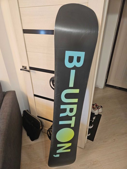 Сноуборд Burton + крепления
