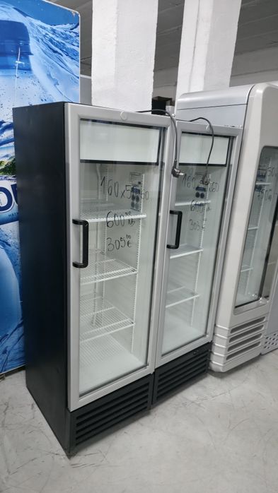 Хладилна витрина 160х50х60