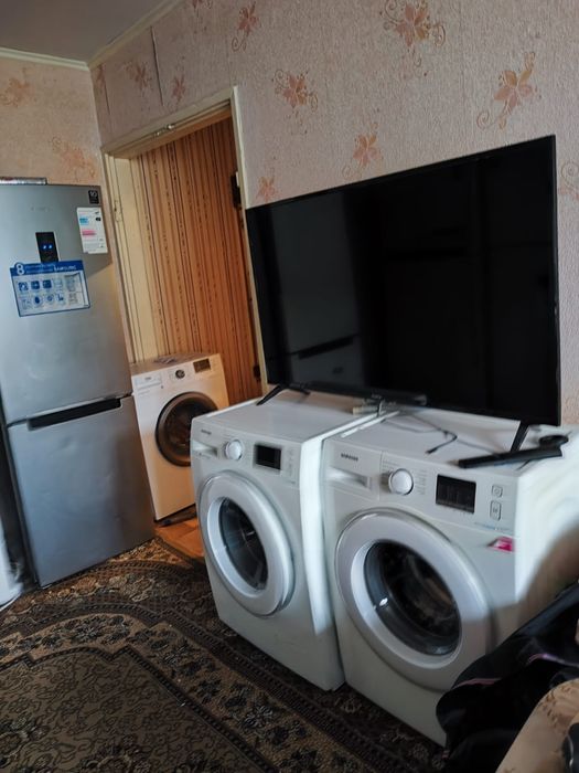 Холодльник в хорошем состояний