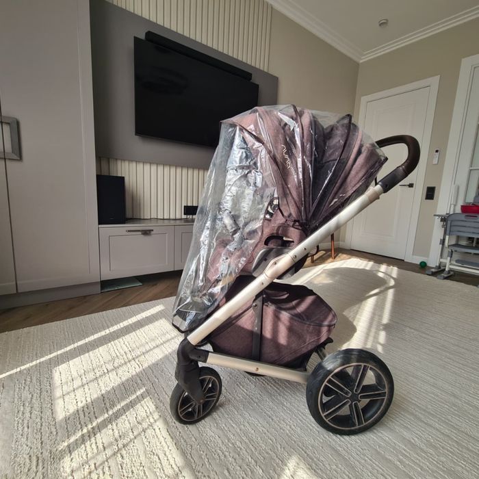 Коляска детская Nuna