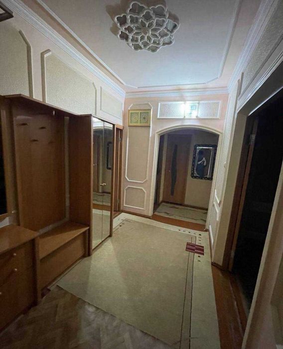 Срочно продам 3 ком. 78квадрат Ахмад Югнакий №Ш54
