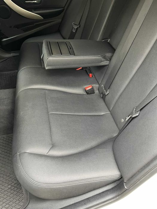 Продавам BMW 320i, xDrive, 135 kW, Bi-turbo