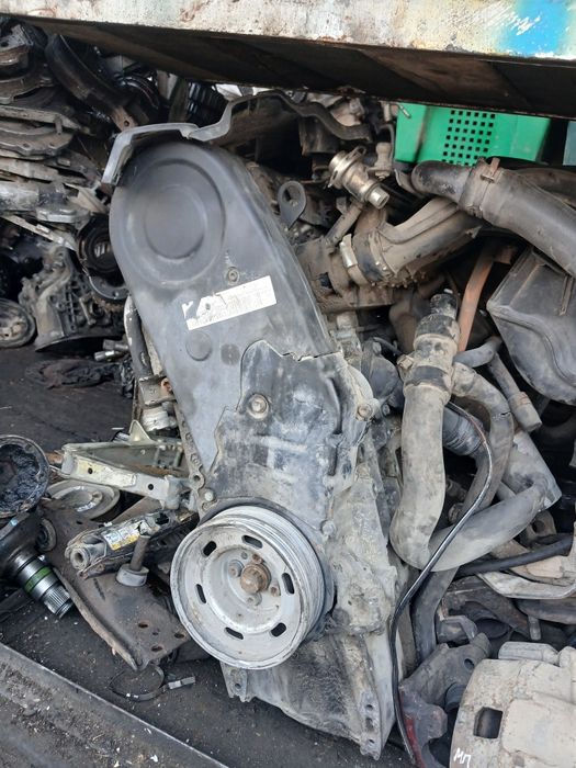 Б5 матор 1.6 матор