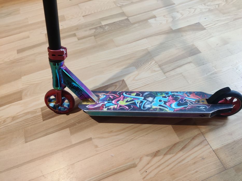 Trotineta Sacrifice Scooters Flyte 115 Neo/Chrome Red Graffiti