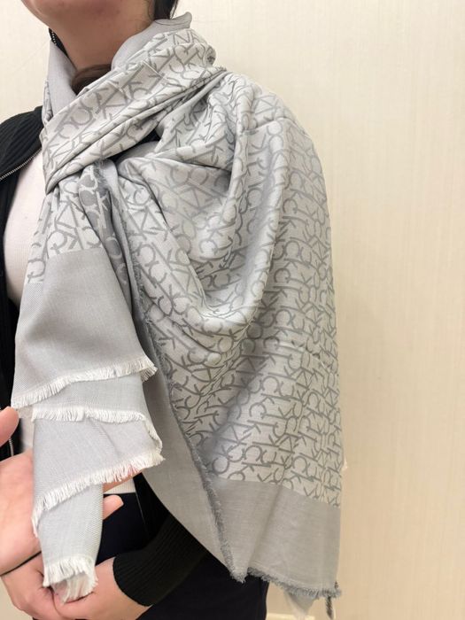 Палантин Calvin Klein