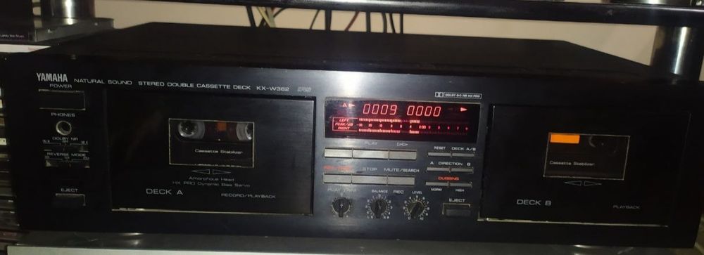Продам муз центр Sanyo 6100 NAD L40 ресивер Yamaha KX 326 дека