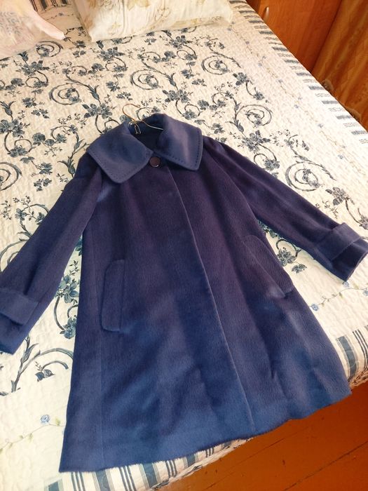 Продам пальто новое