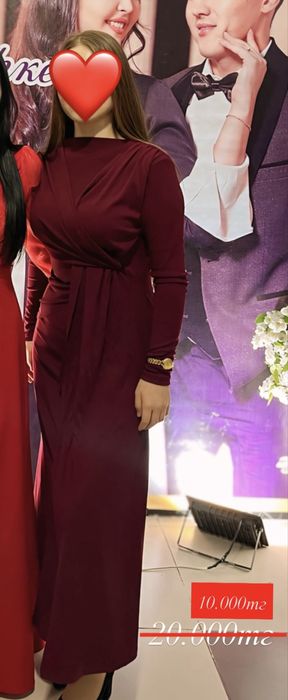 Продам женское платье