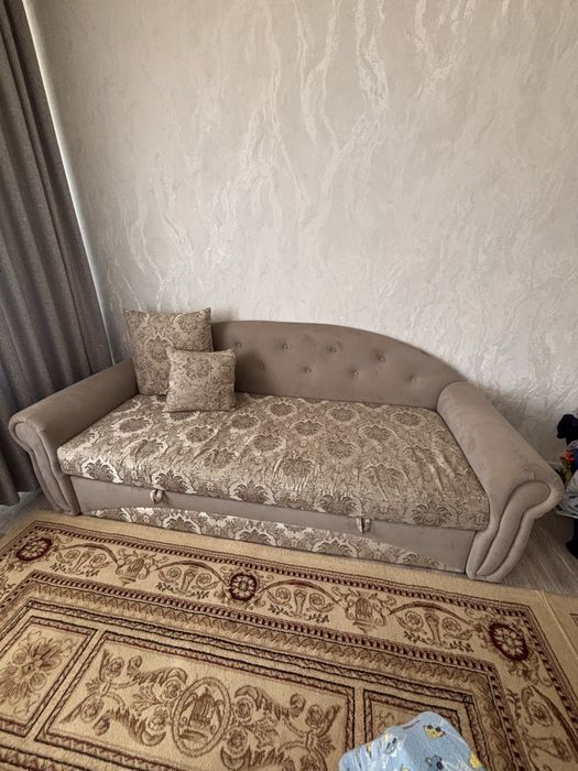 Раскладной диван сатылады