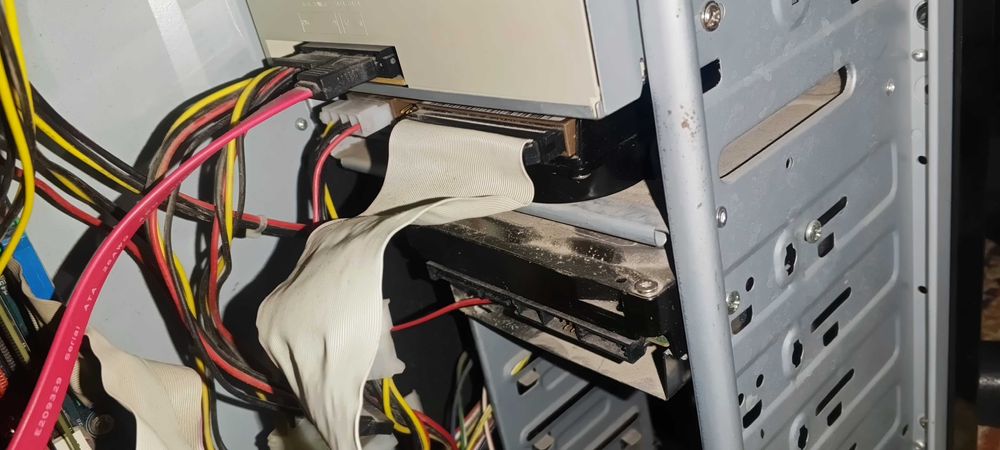 Рабочий офисный компьютер с рабочей видеокартой и +оперативной память