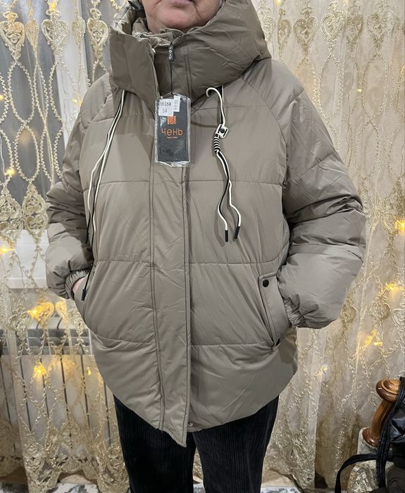 Продам куртку новая