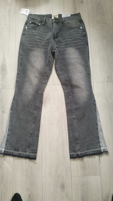 Продаю джинсы мужские