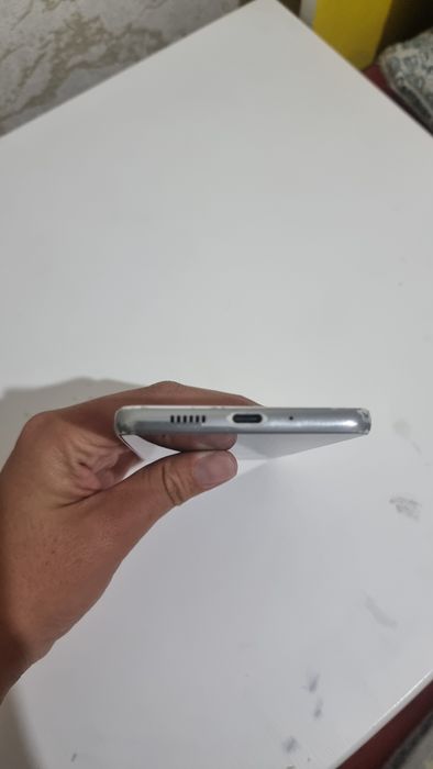 Самсунг а73  128гб