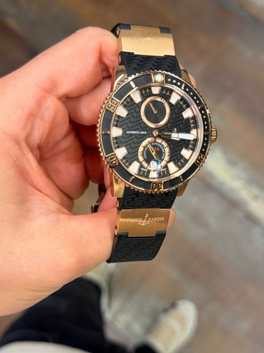 ulysse nardin maxi-marine черно-злато