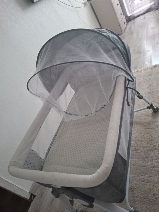 Кроватка детская