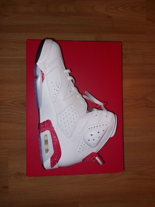 Jordan retro 6 Red Oreo