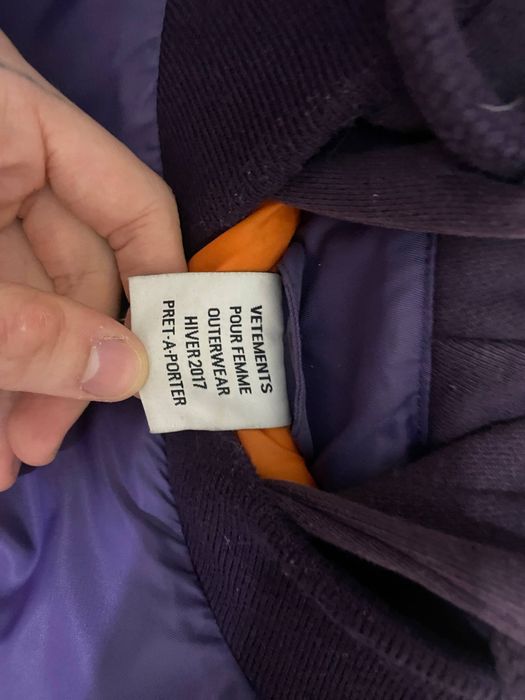 бомбер vetements