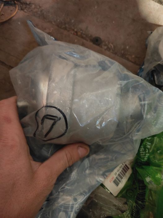 Запчасти на Опель вектра б