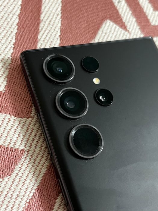 Продам самсунг S24 ultra