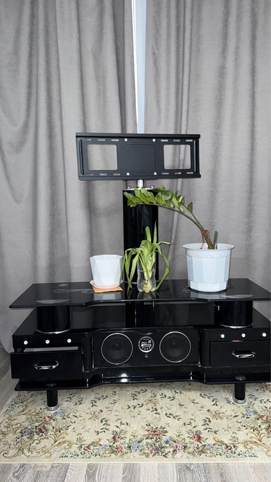 Подставка для телевизора новая