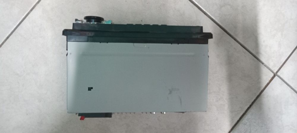 Радио с Bluetooth 4x45w