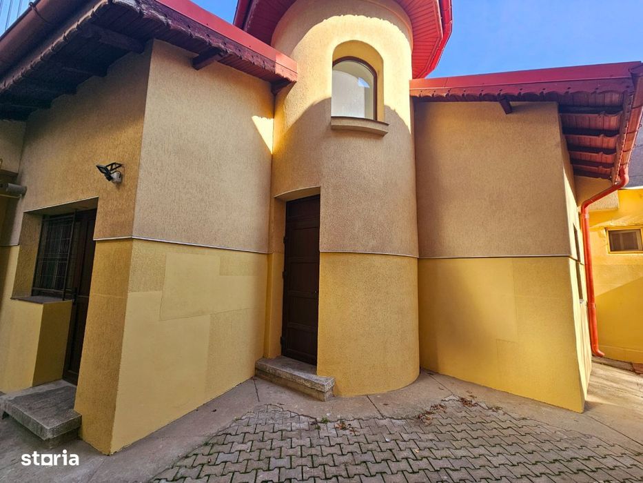 Spațiu de birouri – 5 camere, 2 băi – Central, Ploiești