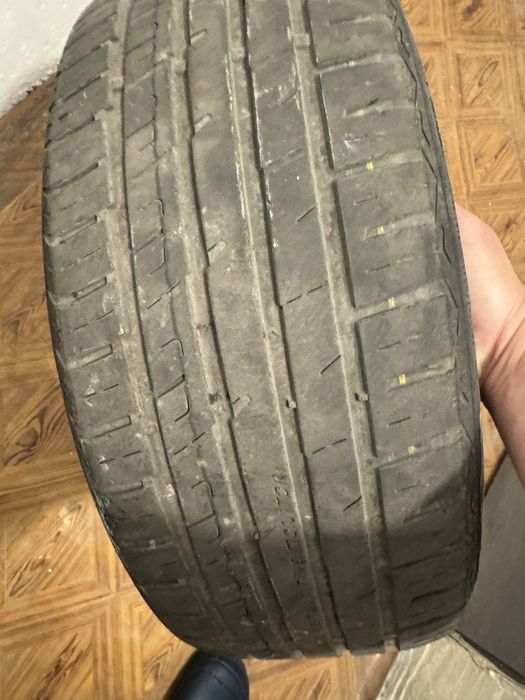 Лятна гуми 1 бр 215/55/17. GENERAL 20 лвима една лепенка.