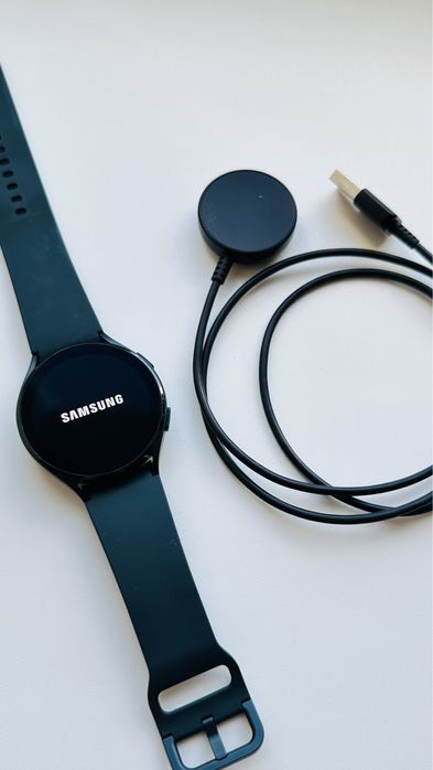 Samsung Galaxy Watch 4