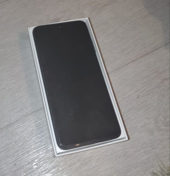 Redmi 10 в хорошем состоянии