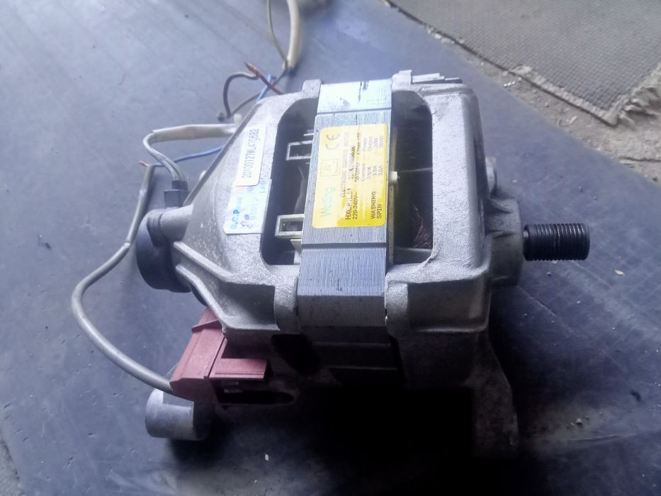 Продам двигатель от стиралки