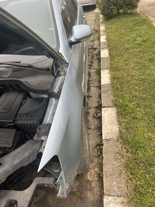 Aripi passat b6 in stare buna!